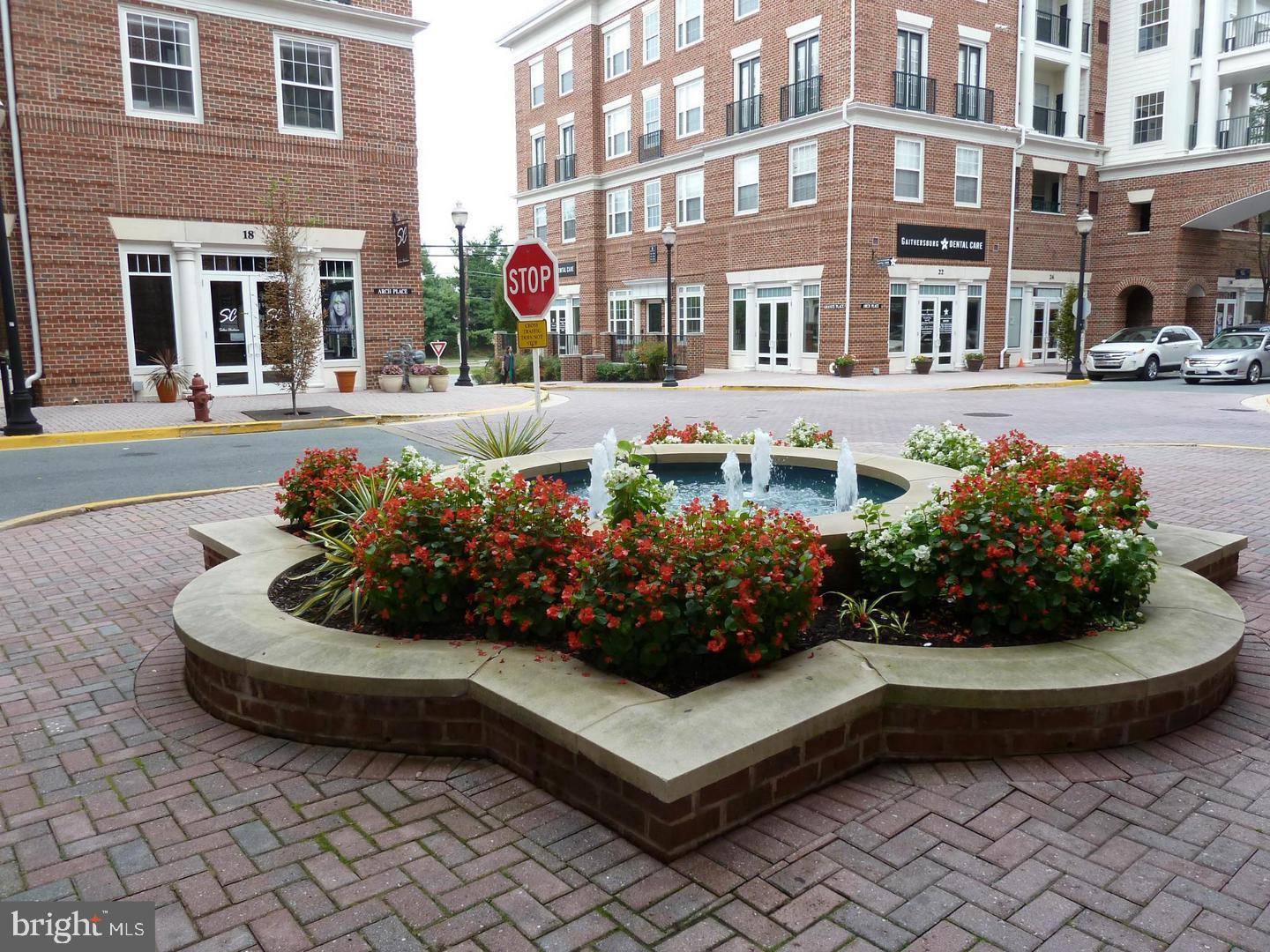 Gaithersburg, MD 20878,3 ARCH PL #132