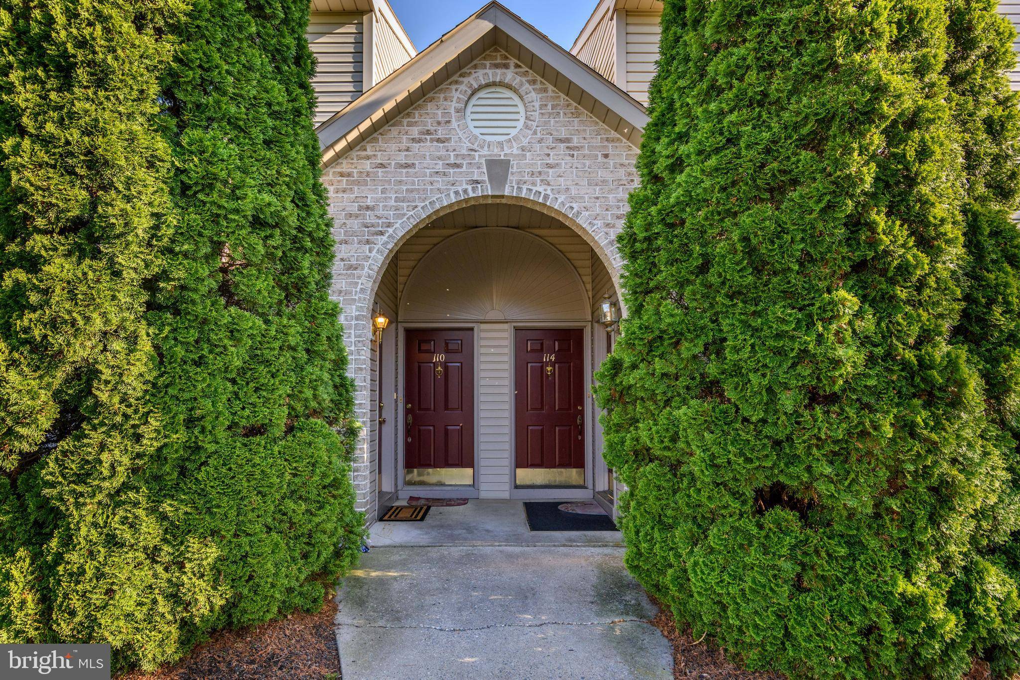 Harrisburg, PA 17110,114 HIDDENWOOD DR