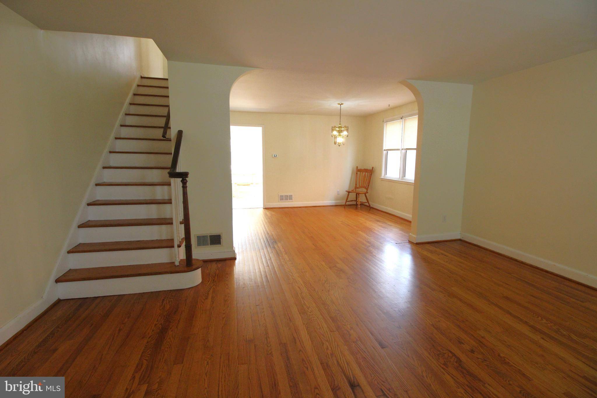 Wilmington, DE 19805,405 S DUPONT ST