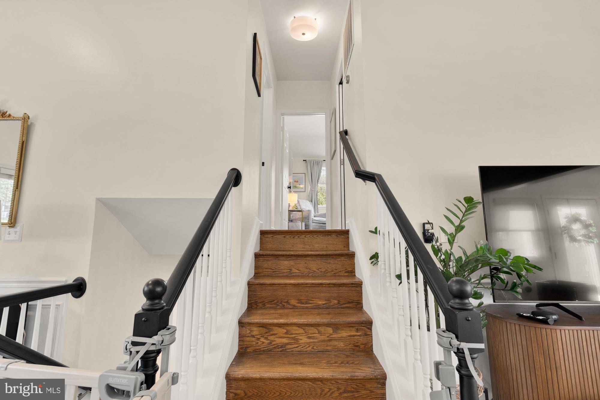 Alexandria, VA 22310,4117 DUVAWN ST