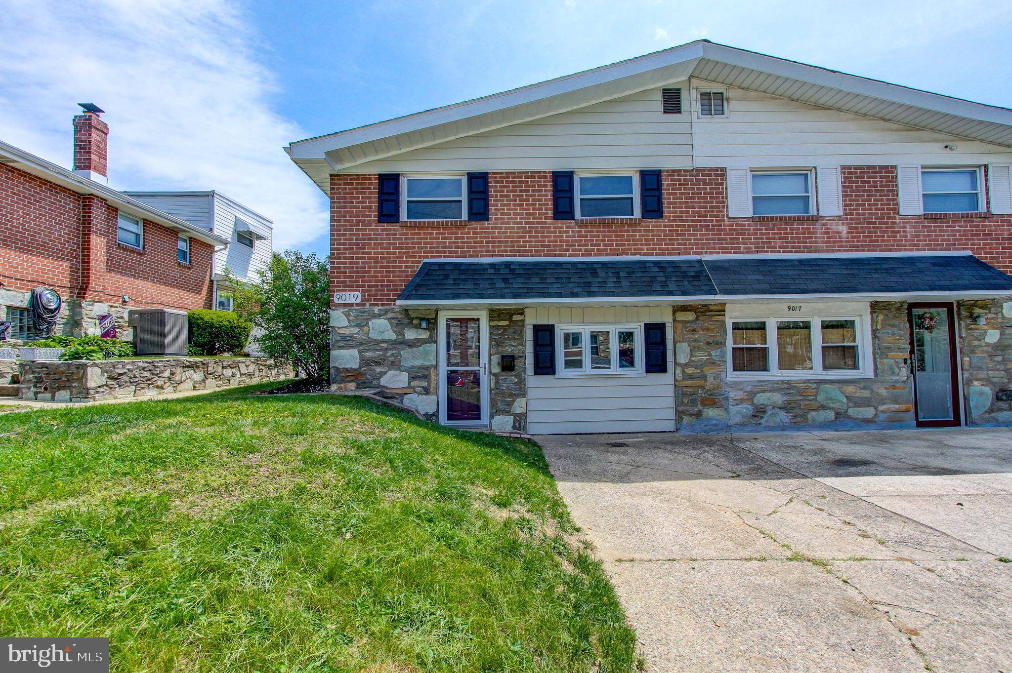 Philadelphia, PA 19136,9019 CLOVERLY RD