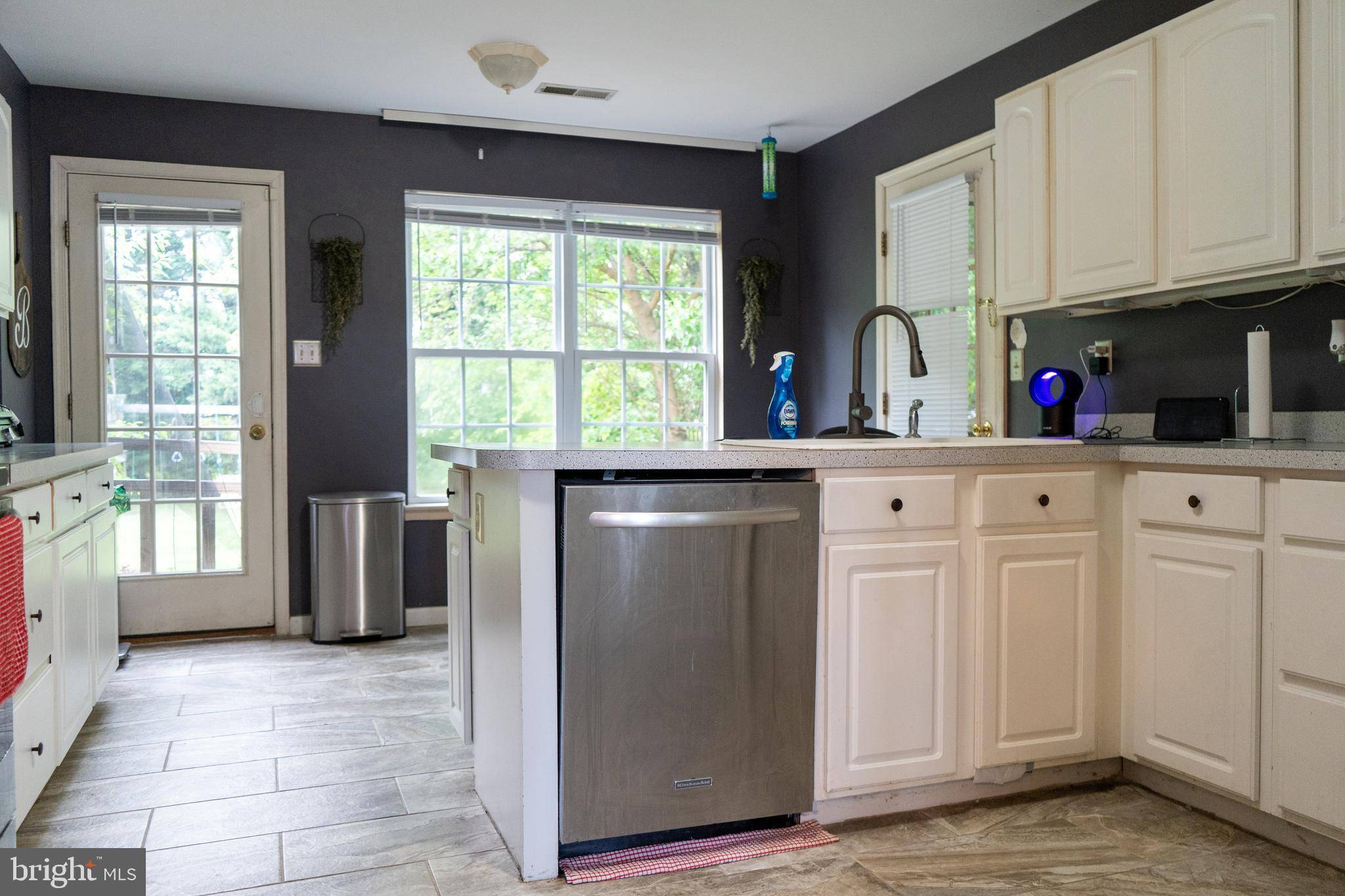 Felton, DE 19943,350 HEARTHSTONE LN