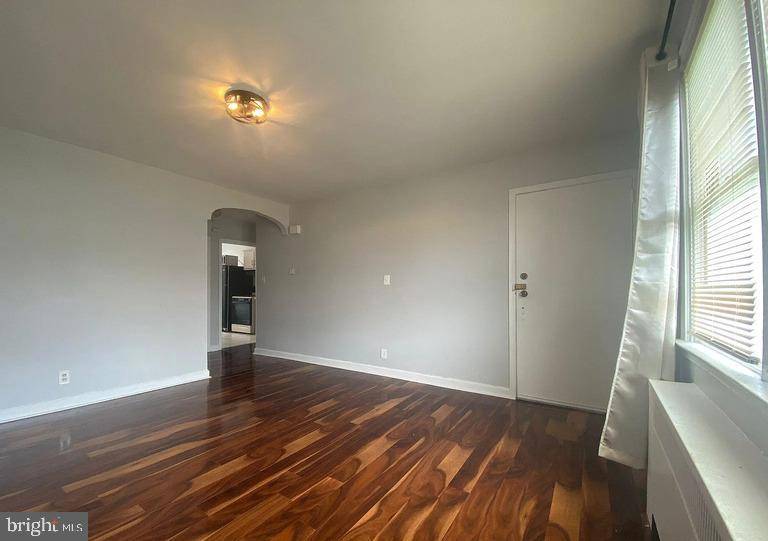 Philadelphia, PA 19135,6631 ERDRICK ST