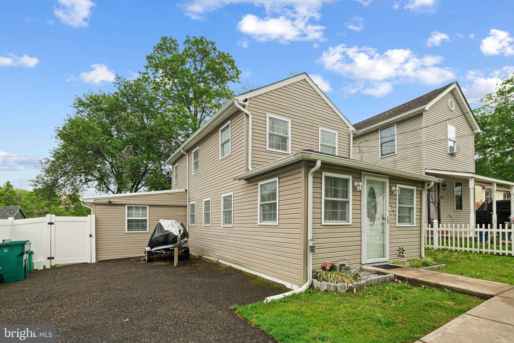 Croydon, PA 19021,1041 ROSA AVE