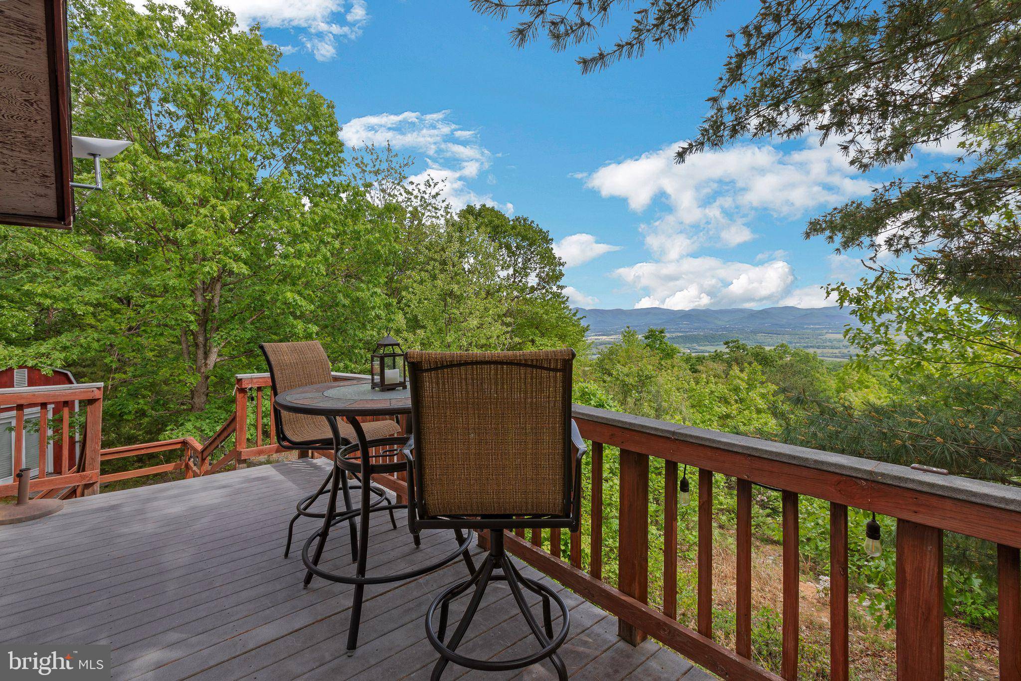 Luray, VA 22835,125 DEAL DR