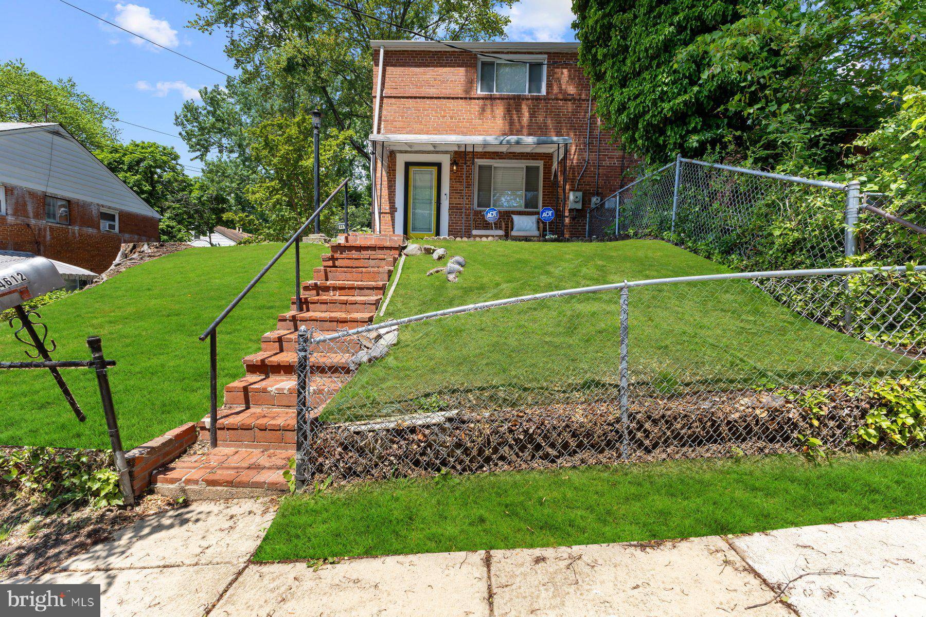 Suitland, MD 20746,4612 KENDRICK RD