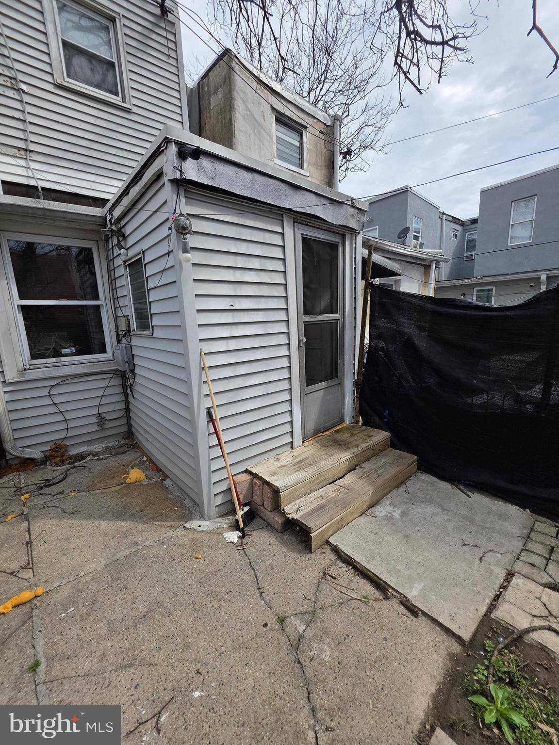 Philadelphia, PA 19134,1864 E WENSLEY ST