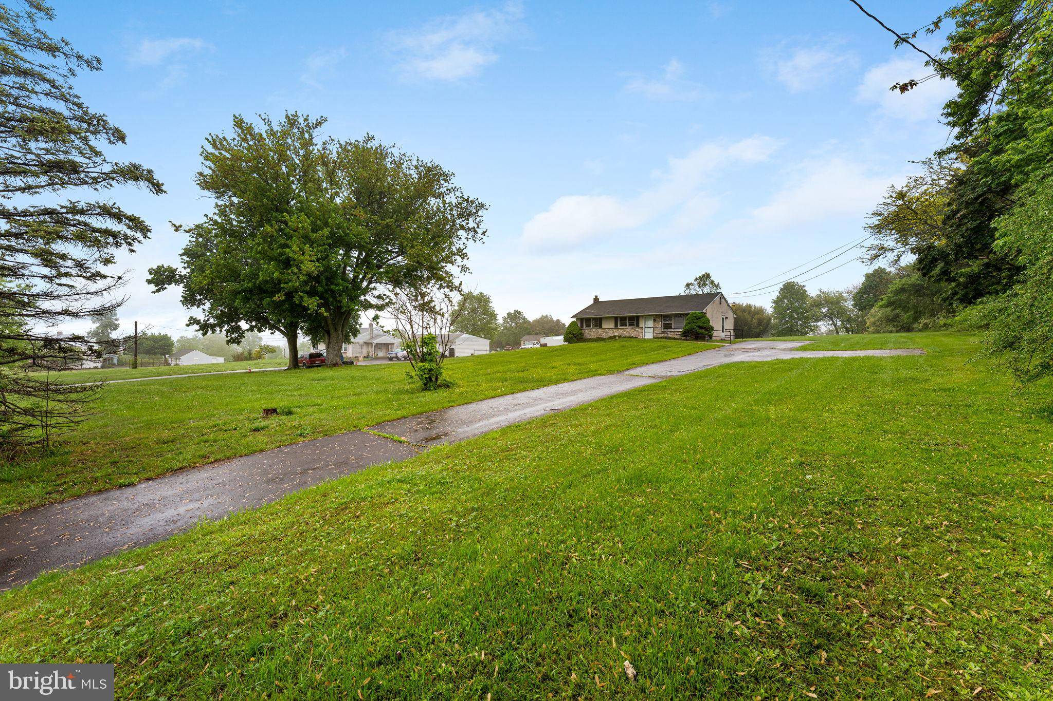 Harleysville, PA 19438,2410 PERKIOMENVILLE RD