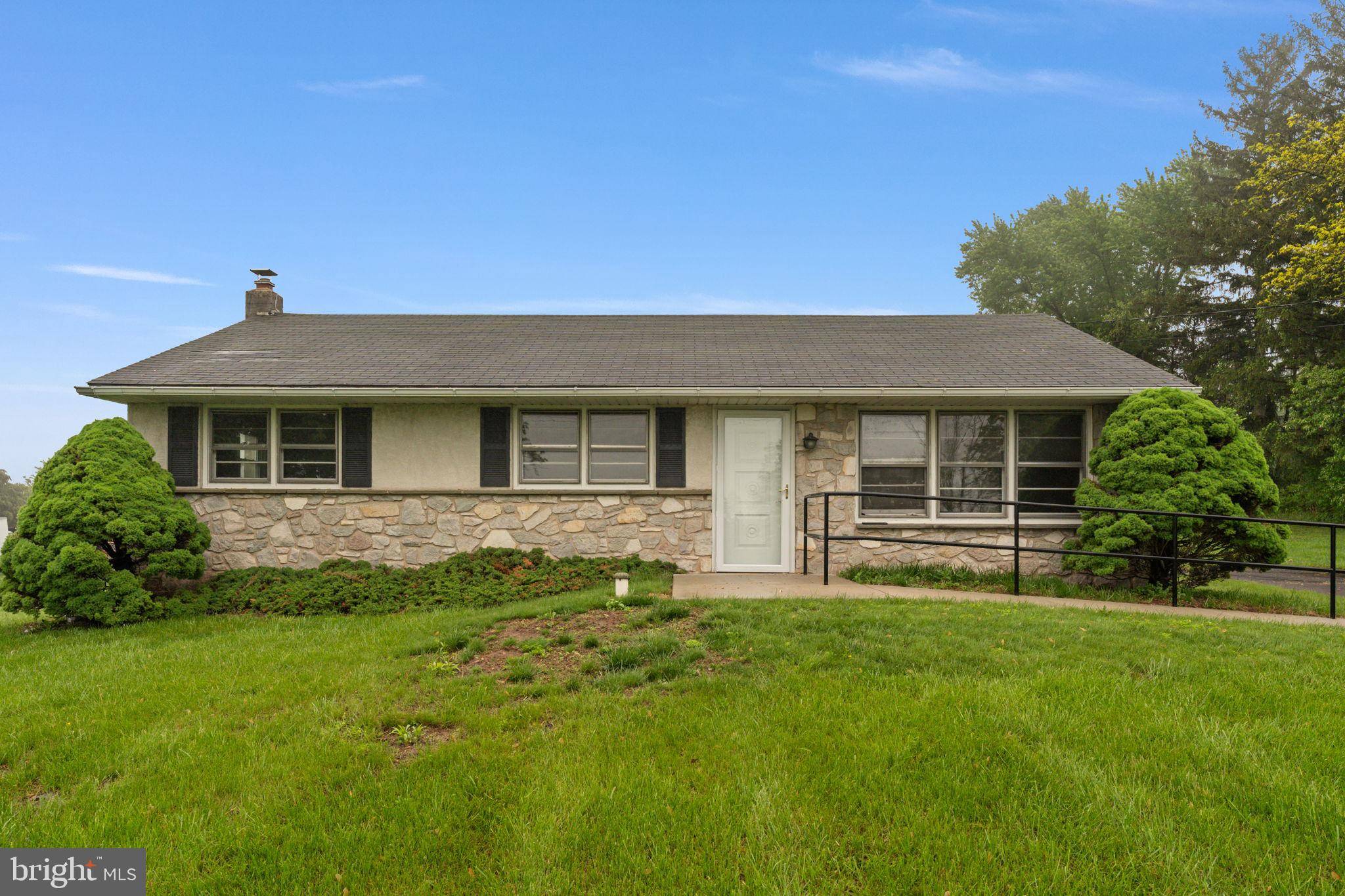 Harleysville, PA 19438,2410 PERKIOMENVILLE RD