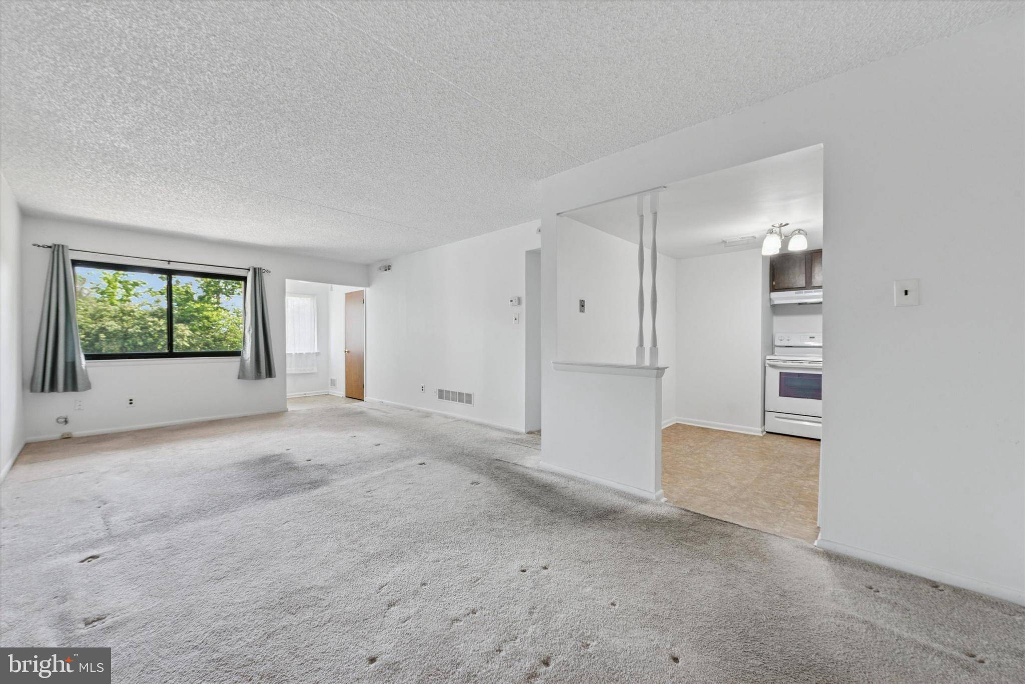 West Chester, PA 19382,344 SUMMIT HOUSE #344