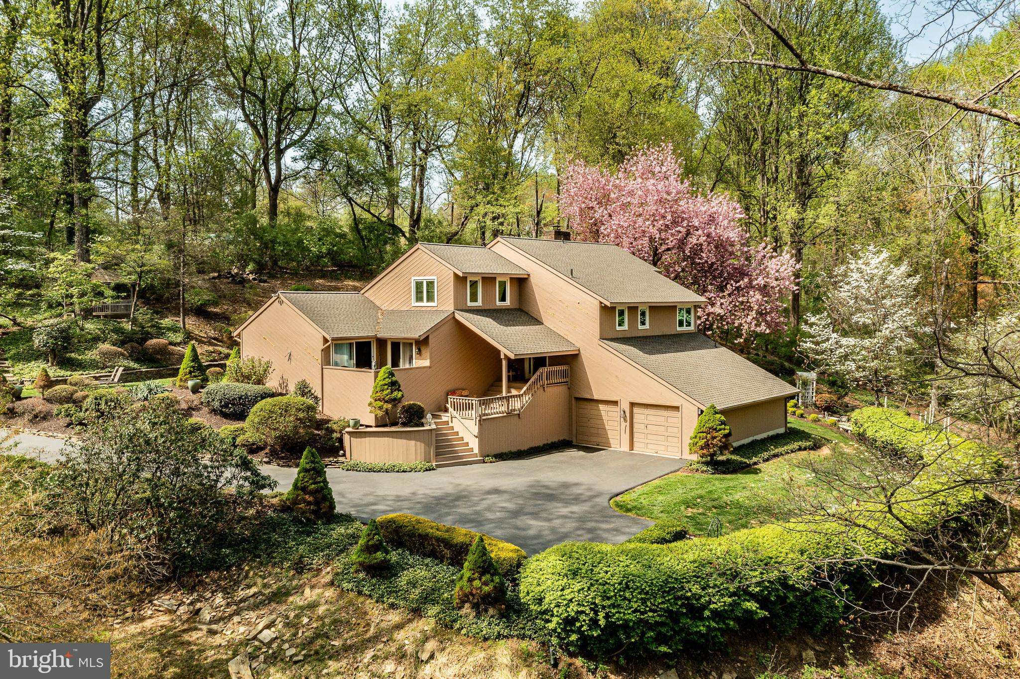 West Chester, PA 19382,7 EVERGREEN CT