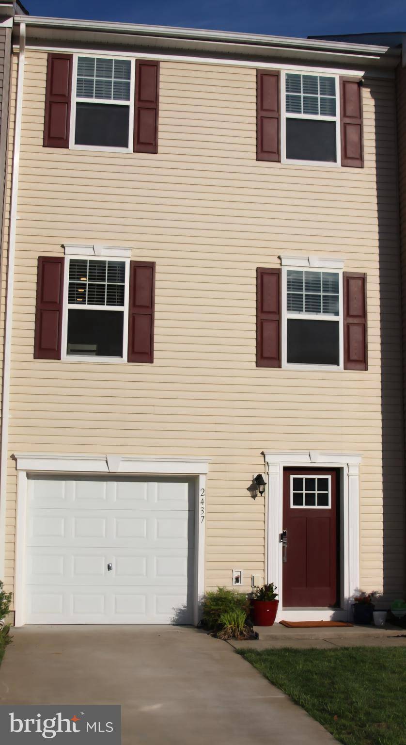 Fredericksburg, VA 22408,2437 DRAKE LN