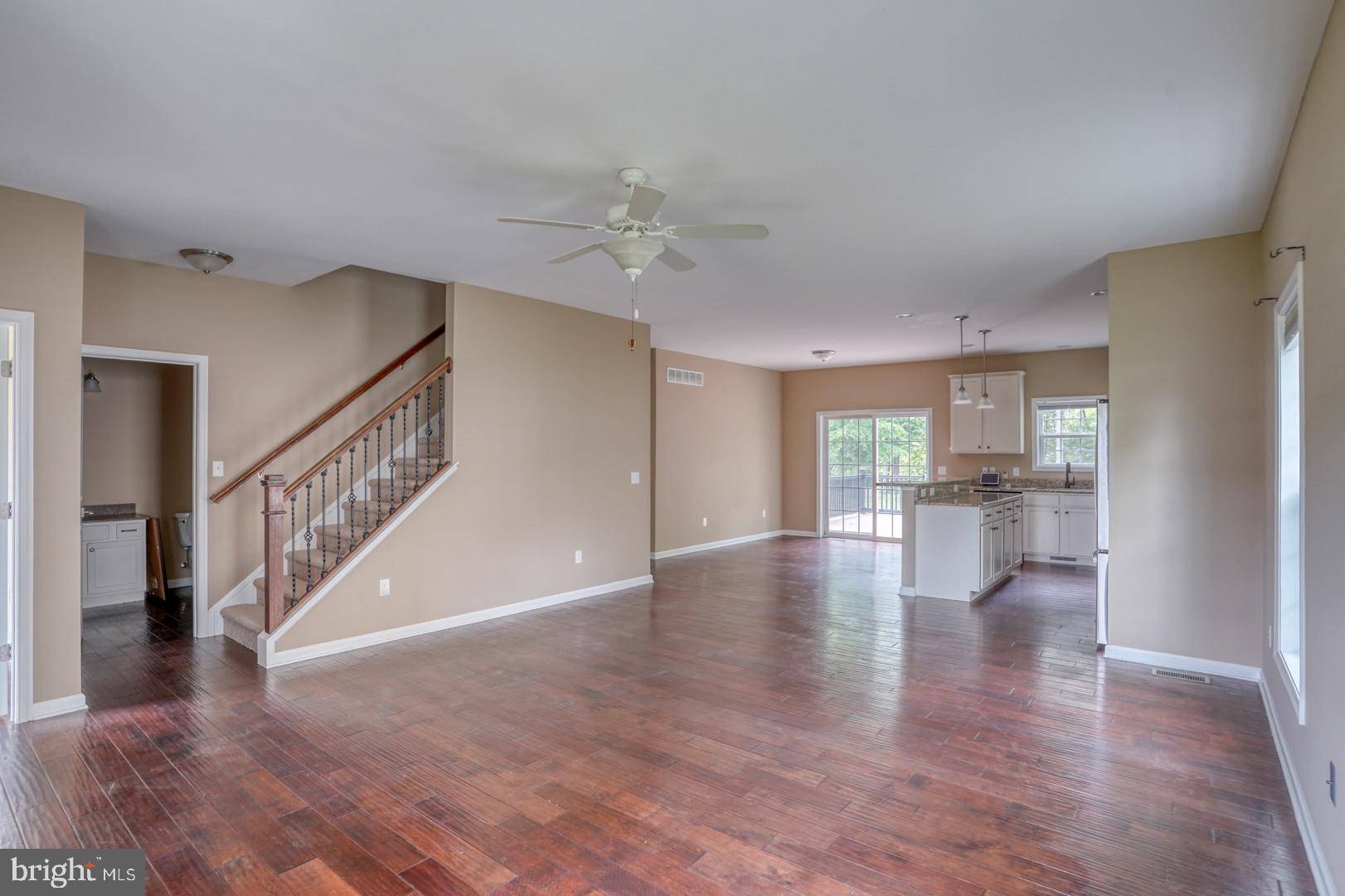 Felton, DE 19943,186 RIVER CLIFF CIR
