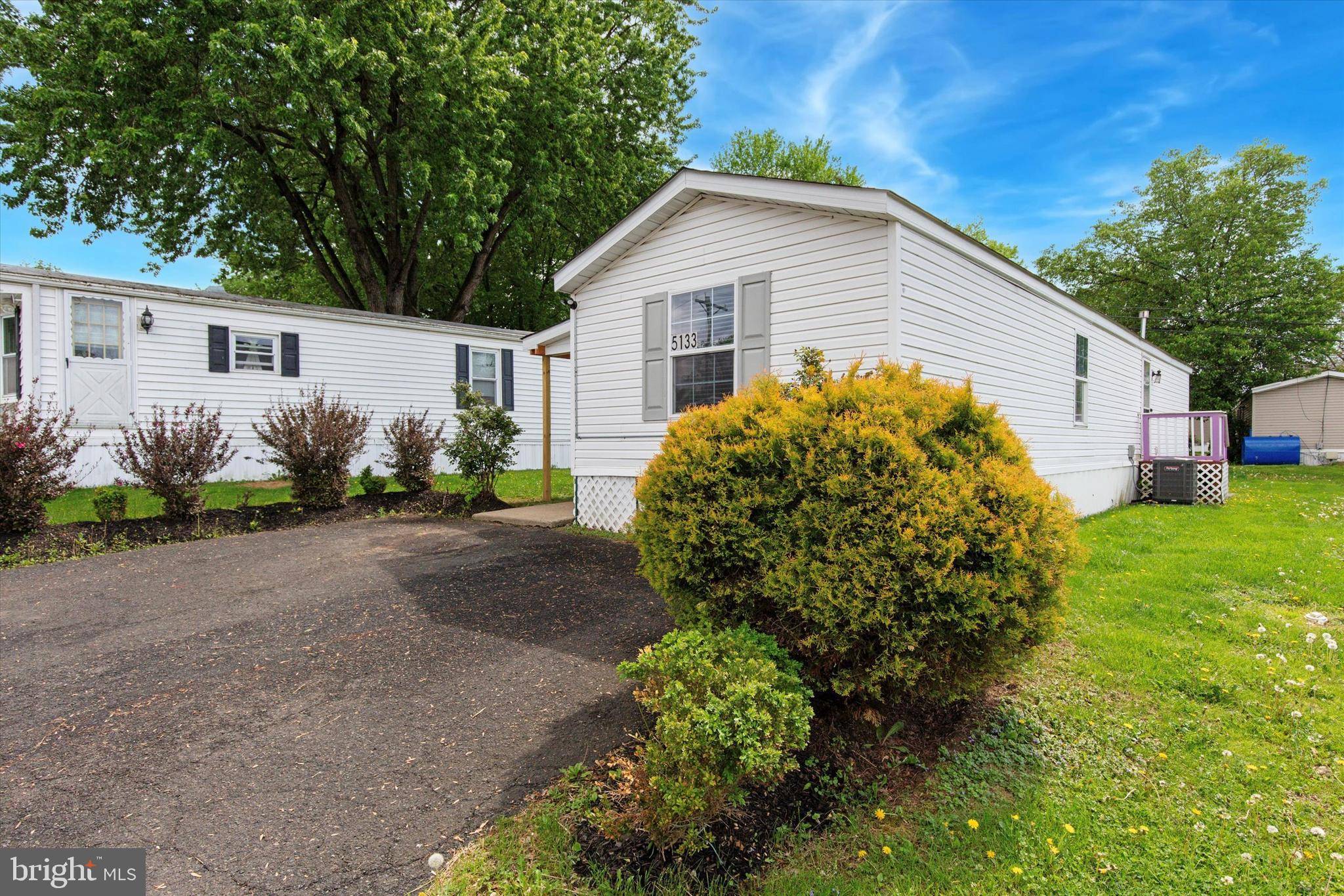Doylestown, PA 18902,5133 ROSEBERRY DR