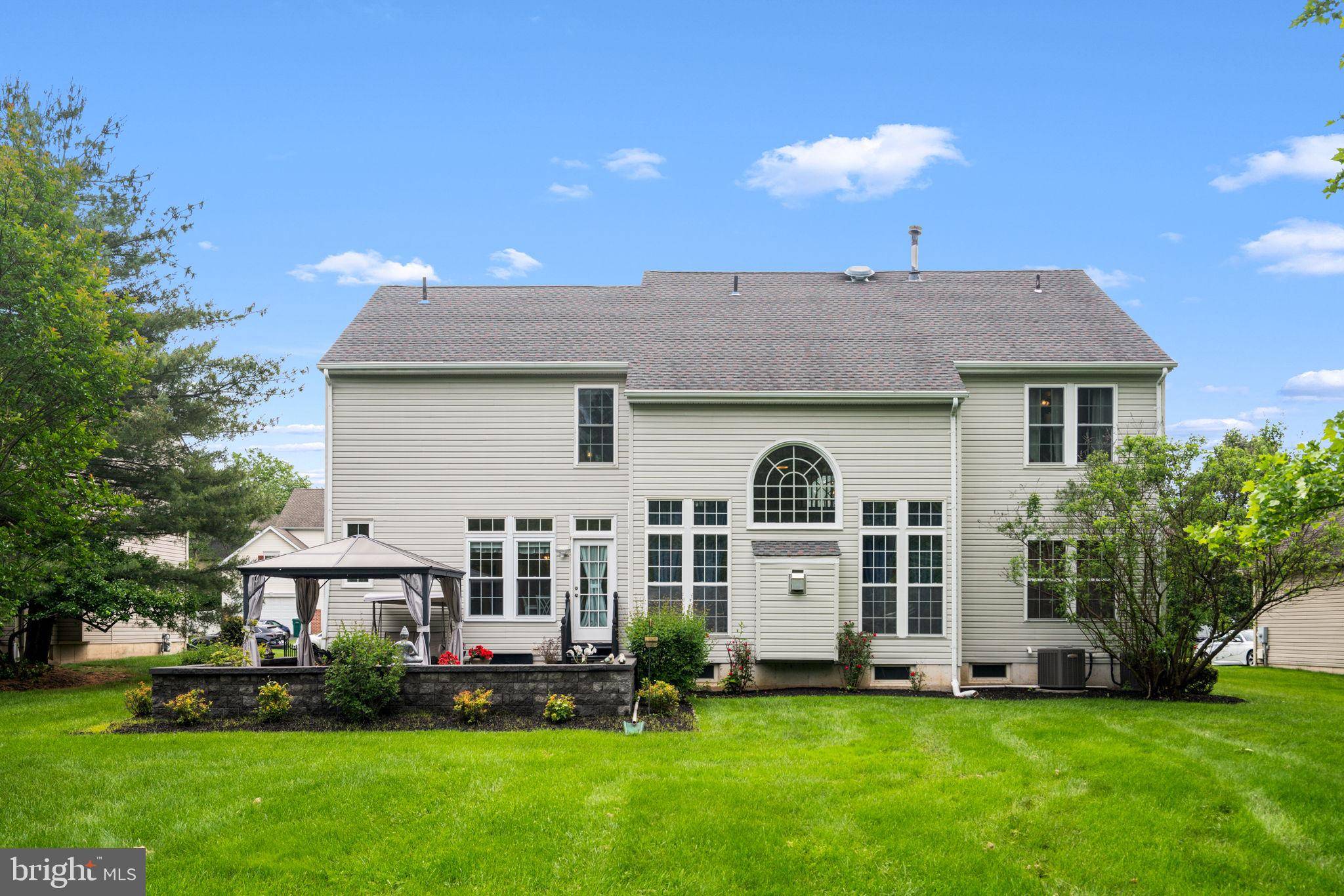 Pennington, NJ 08534,27 AVALON RD