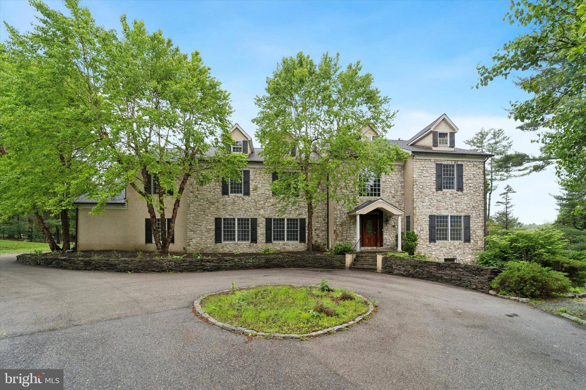 Newtown Square, PA 19073,1 DUNMINNING RD