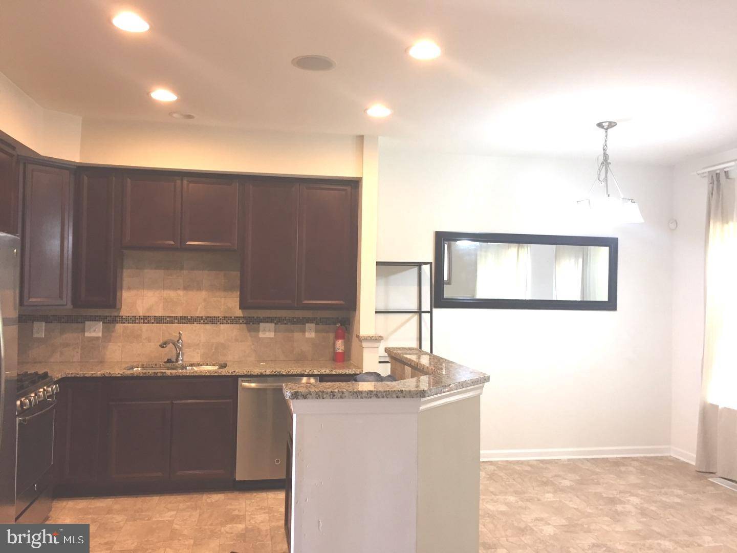 Somerdale, NJ 08083,63 FRANKLIN CIR #63