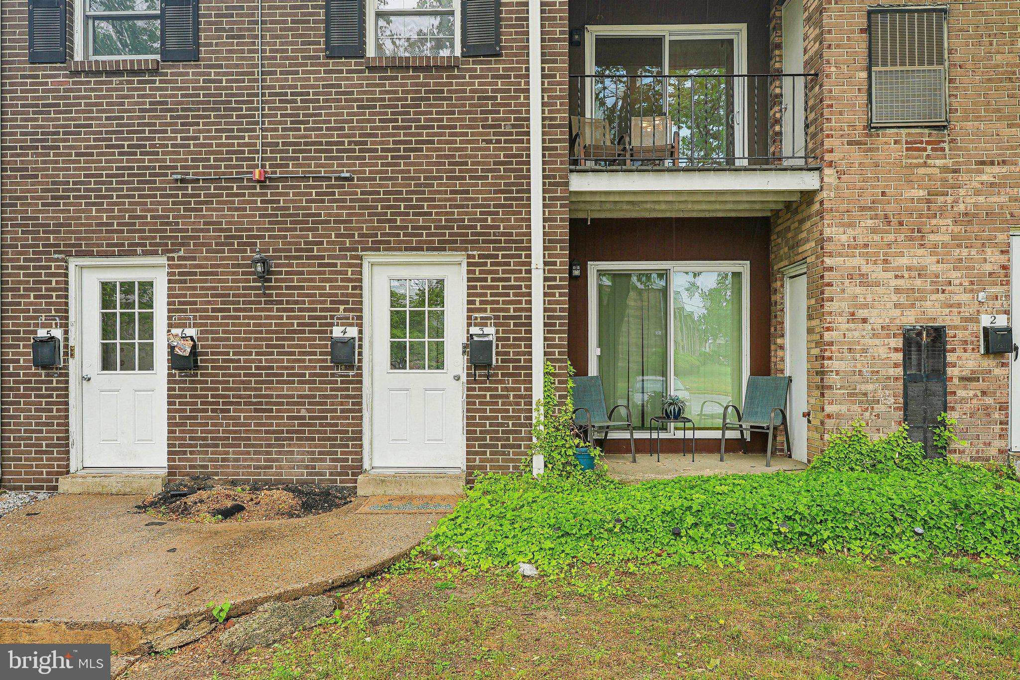 Edgewater Park, NJ 08010,1294 COOPER ST #B4