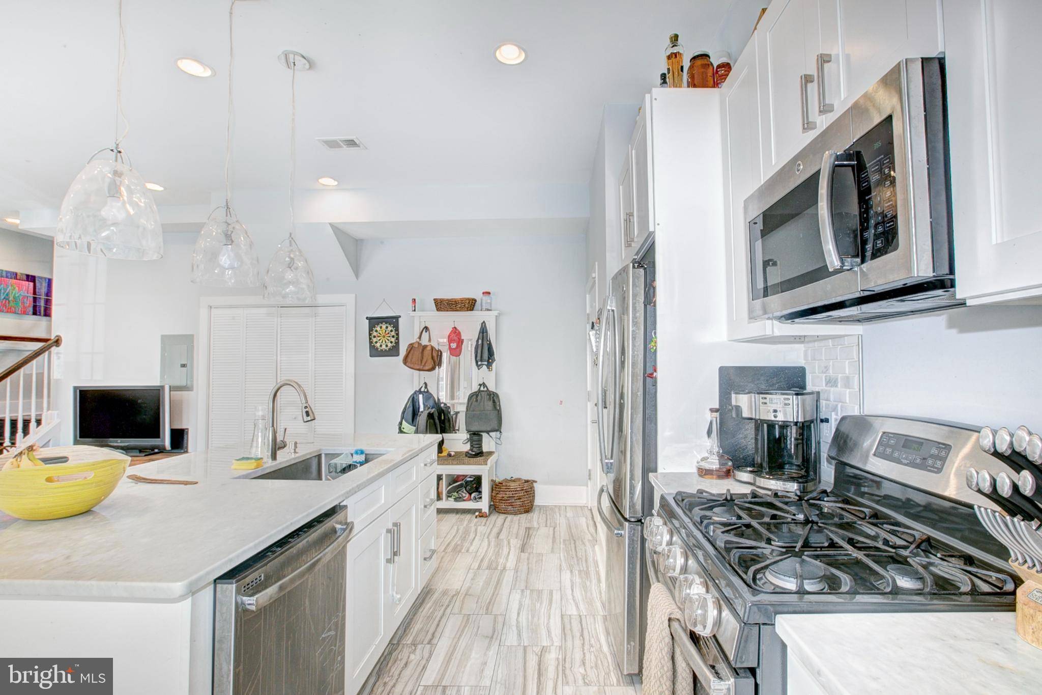 Washington, DC 20002,1220 19TH ST NE #2B