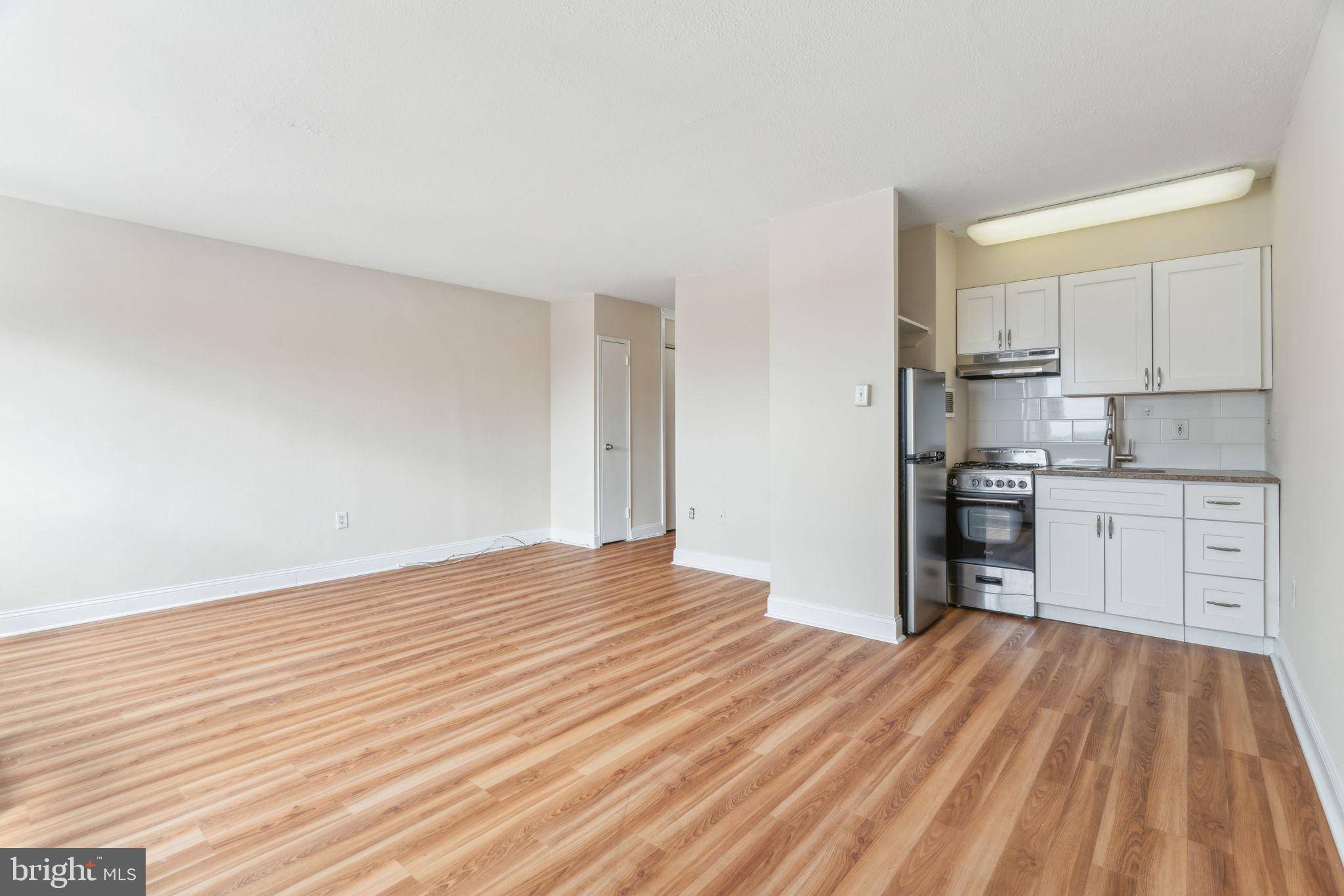 Philadelphia, PA 19103,2101 CHESTNUT ST #1514