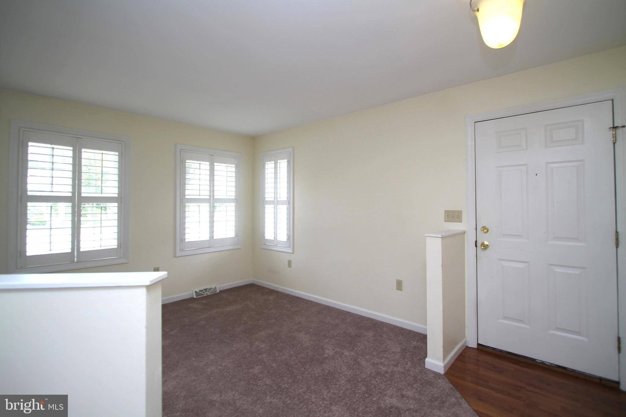 State College, PA 16801,100 LINCOLN AVE