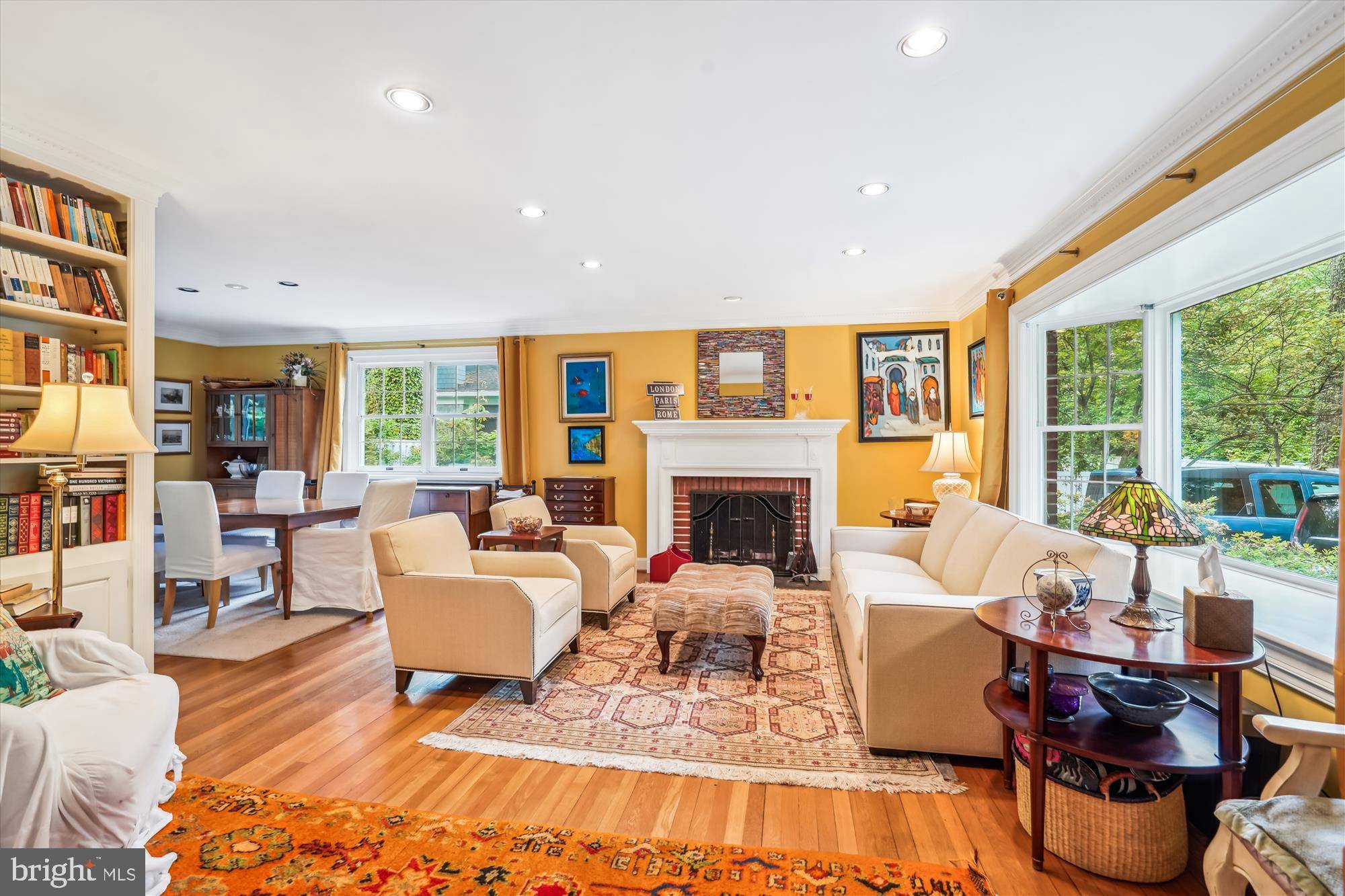 Bethesda, MD 20814,5824 BRADLEY BLVD