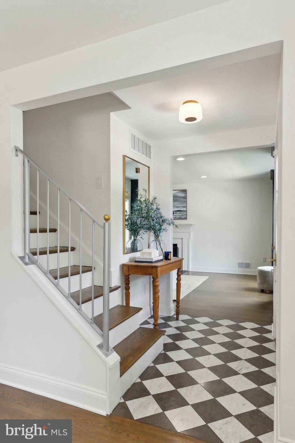 Arlington, VA 22207,4853 LITTLE FALLS RD