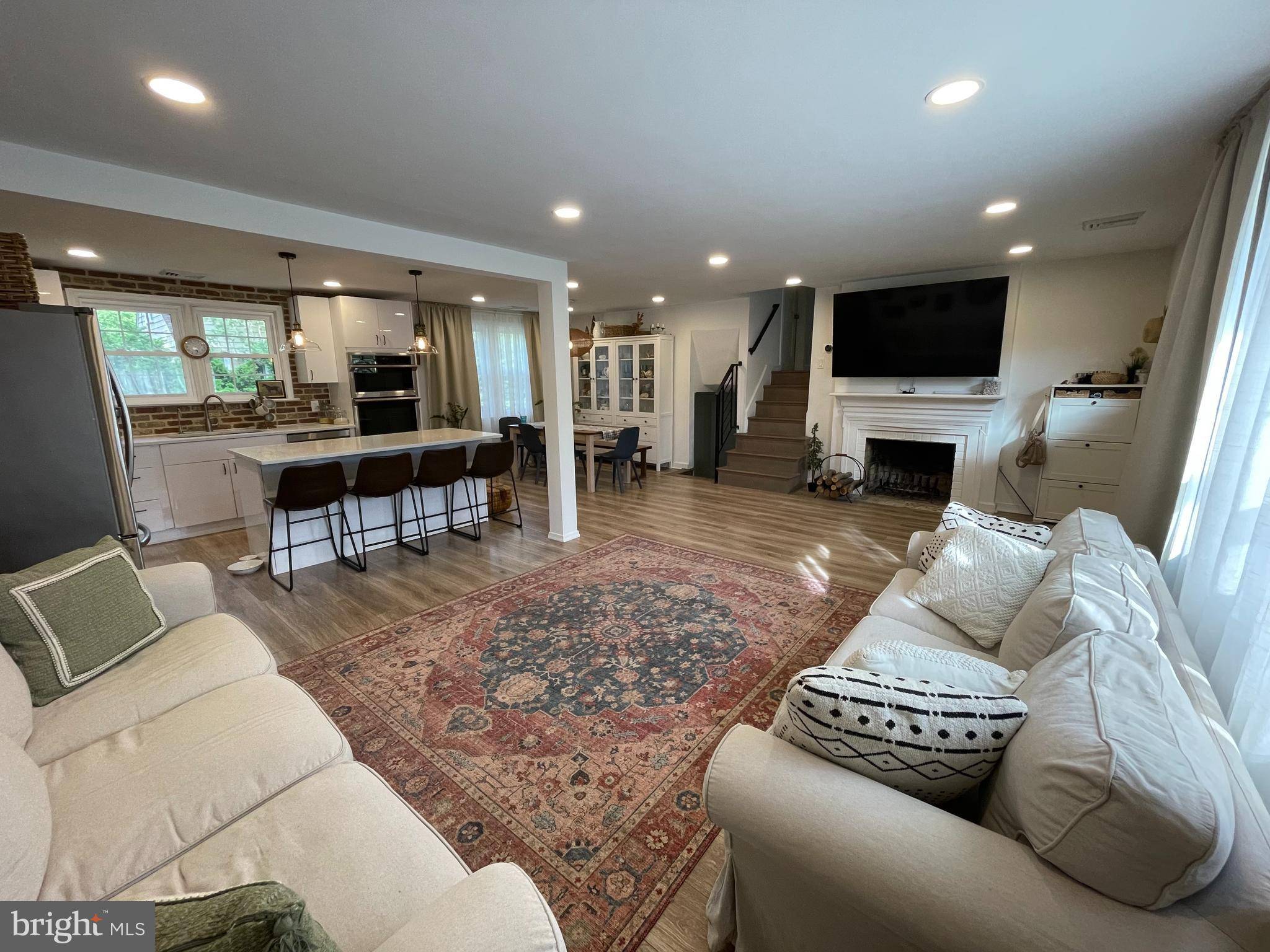 Huntingdon Valley, PA 19006,649 ALLISON RD