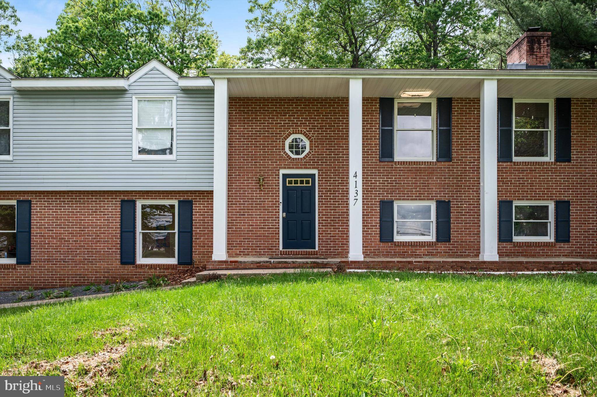 Hedgesville, WV 25427,4137 HEDGESVILLE RD