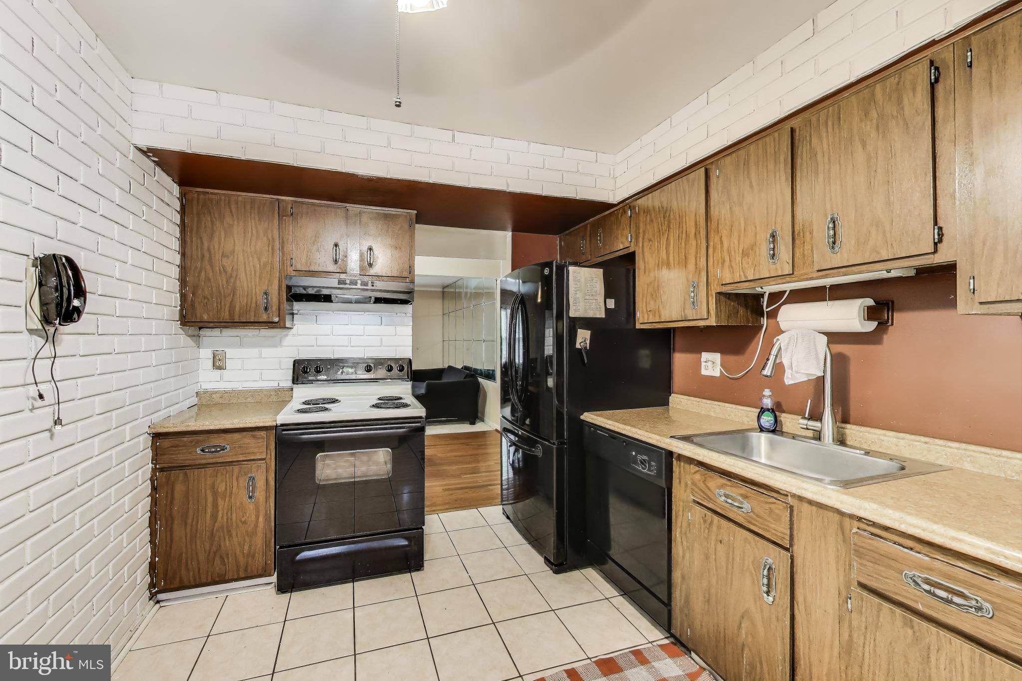 Temple Hills, MD 20748,2205 ANVIL LN