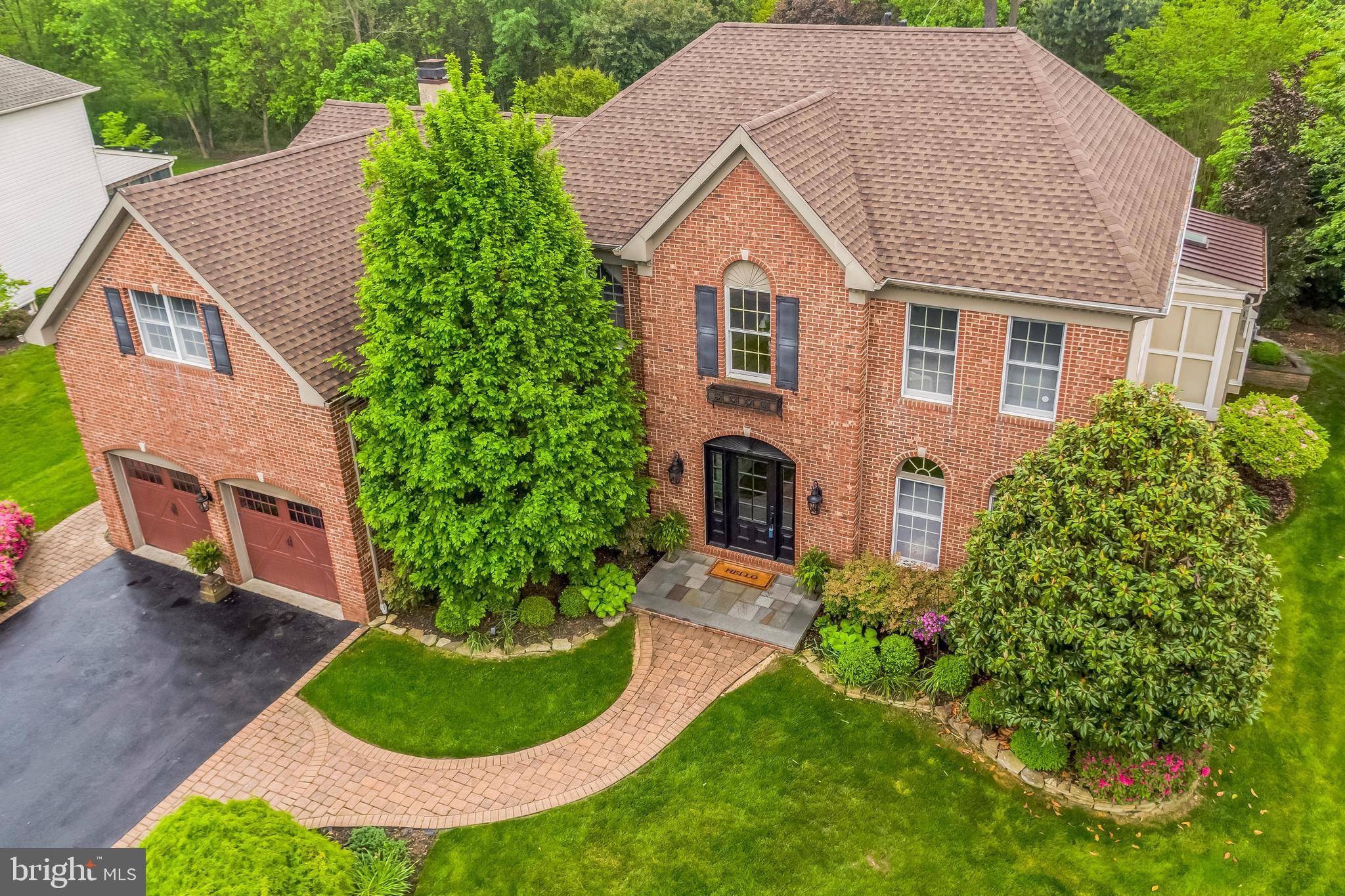 Moorestown, NJ 08057,71 BROOKS RD