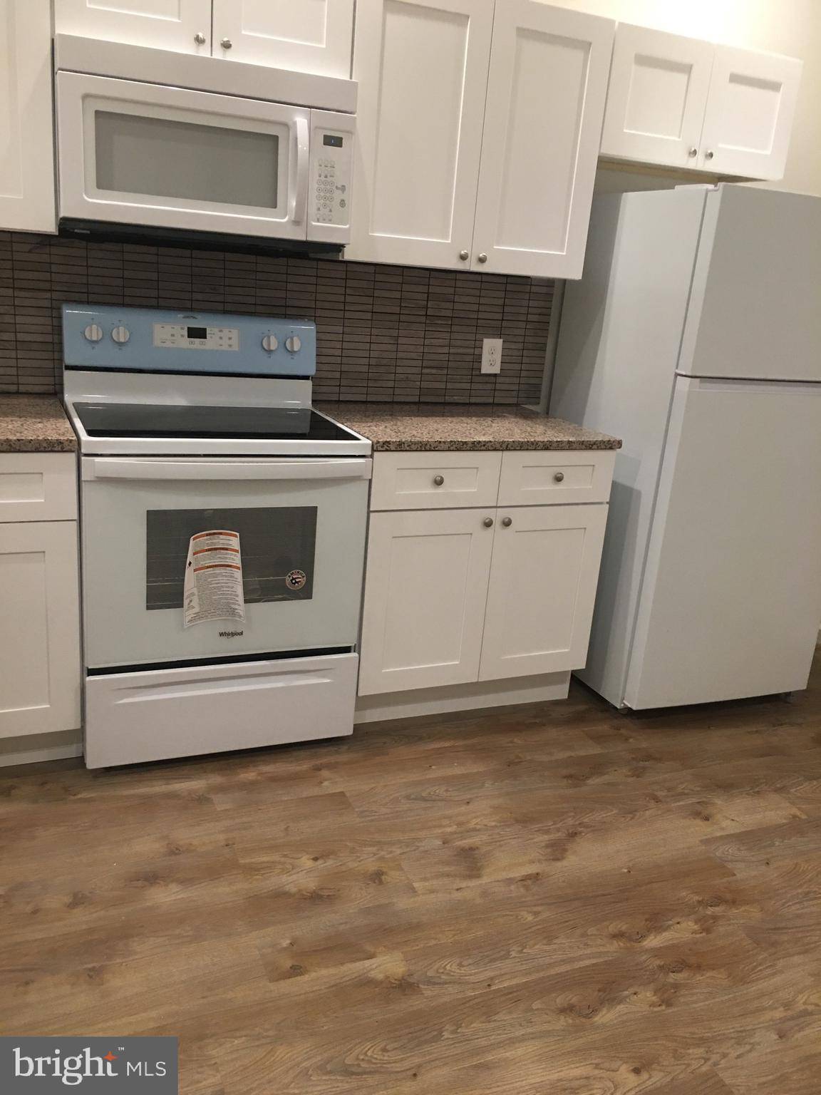 Philadelphia, PA 19122,401-3 W NORRIS ST #4