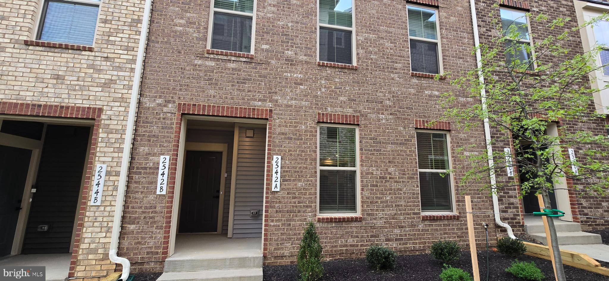 Ellicott City, MD 21042,2542-A VERONA PL