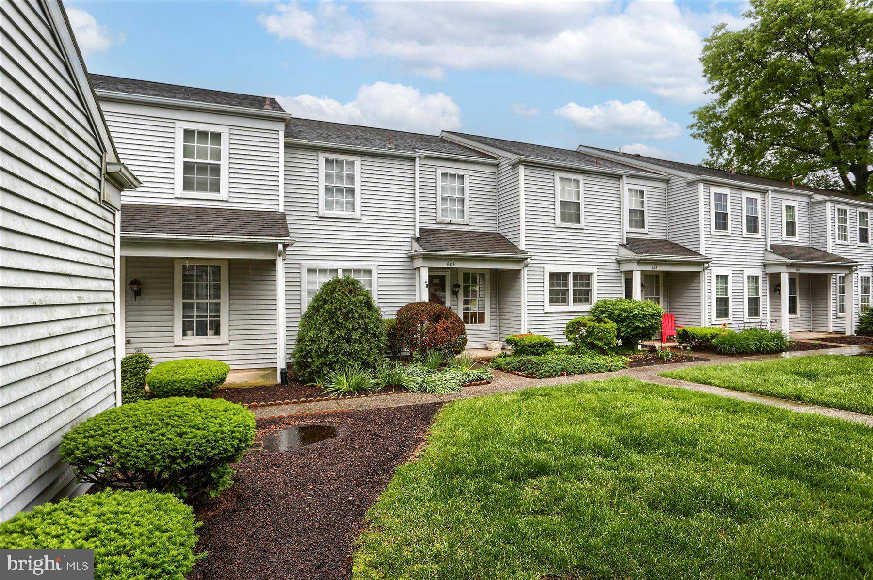 Palmyra, PA 17078,604 CAMBRIDGE CT