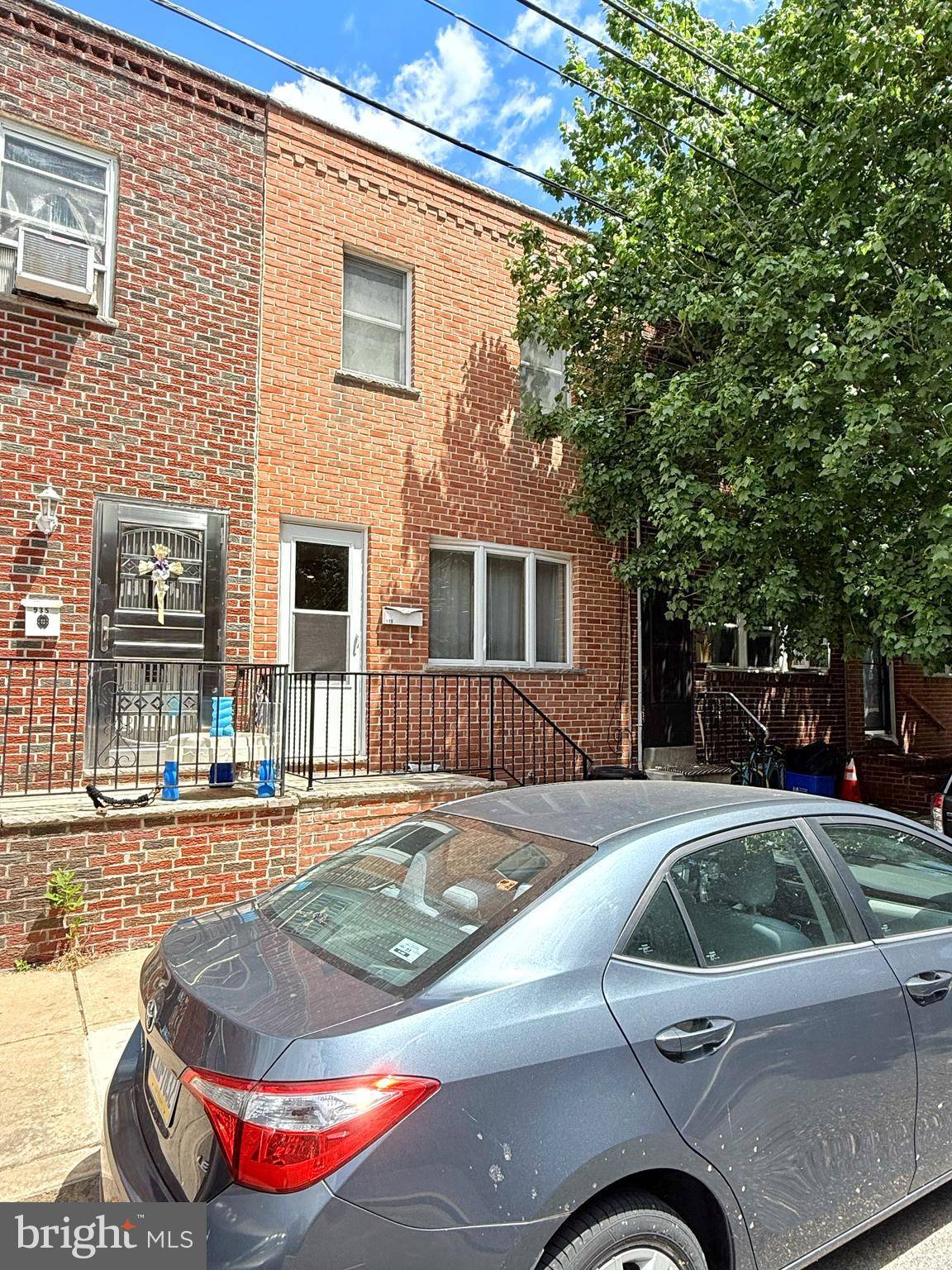 Philadelphia, PA 19148,933 MOUNTAIN ST