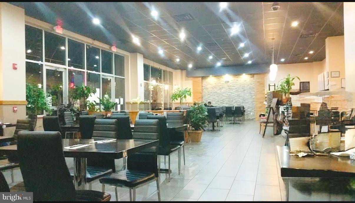 West Chester, PA 19382,124 E MARKET ST