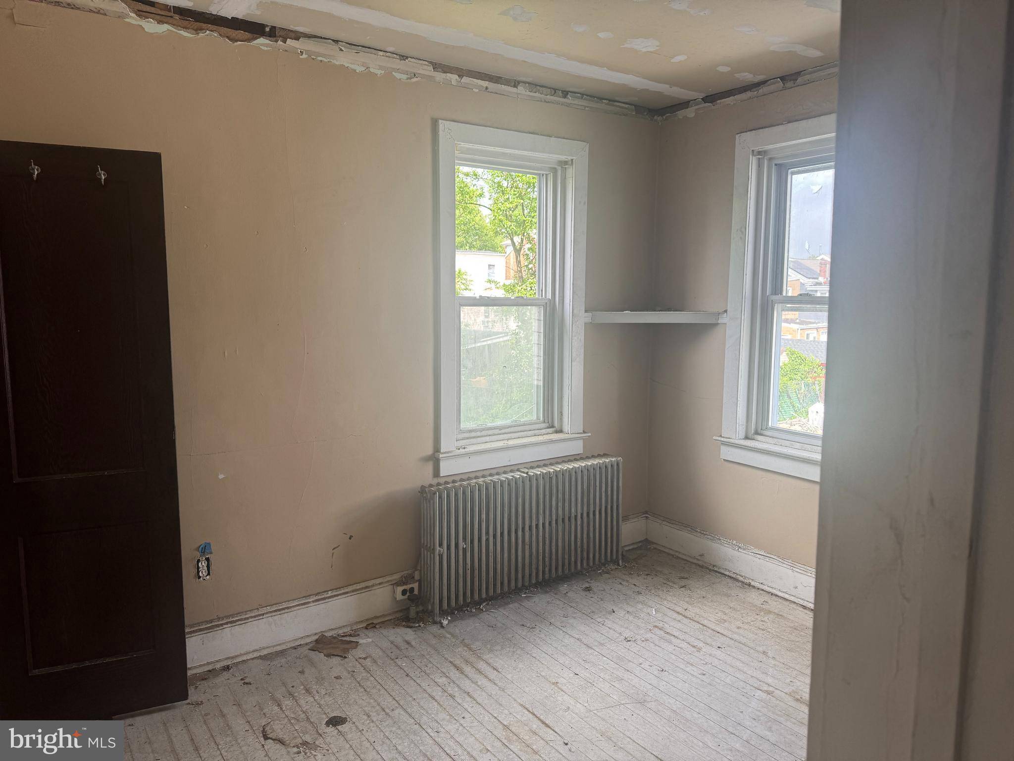 Trenton, NJ 08611,225 FRANKLIN ST