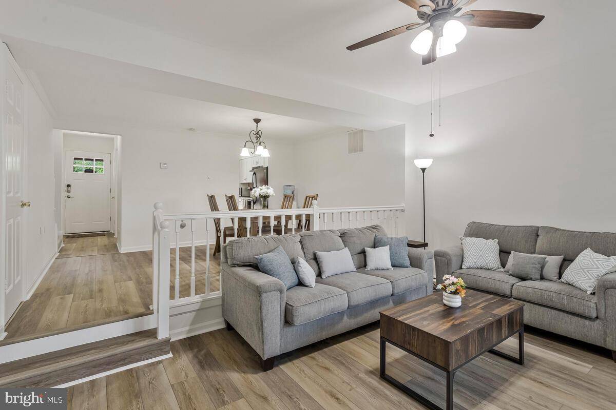 Woodbridge, VA 22192,3022 DUNLEIGH CT