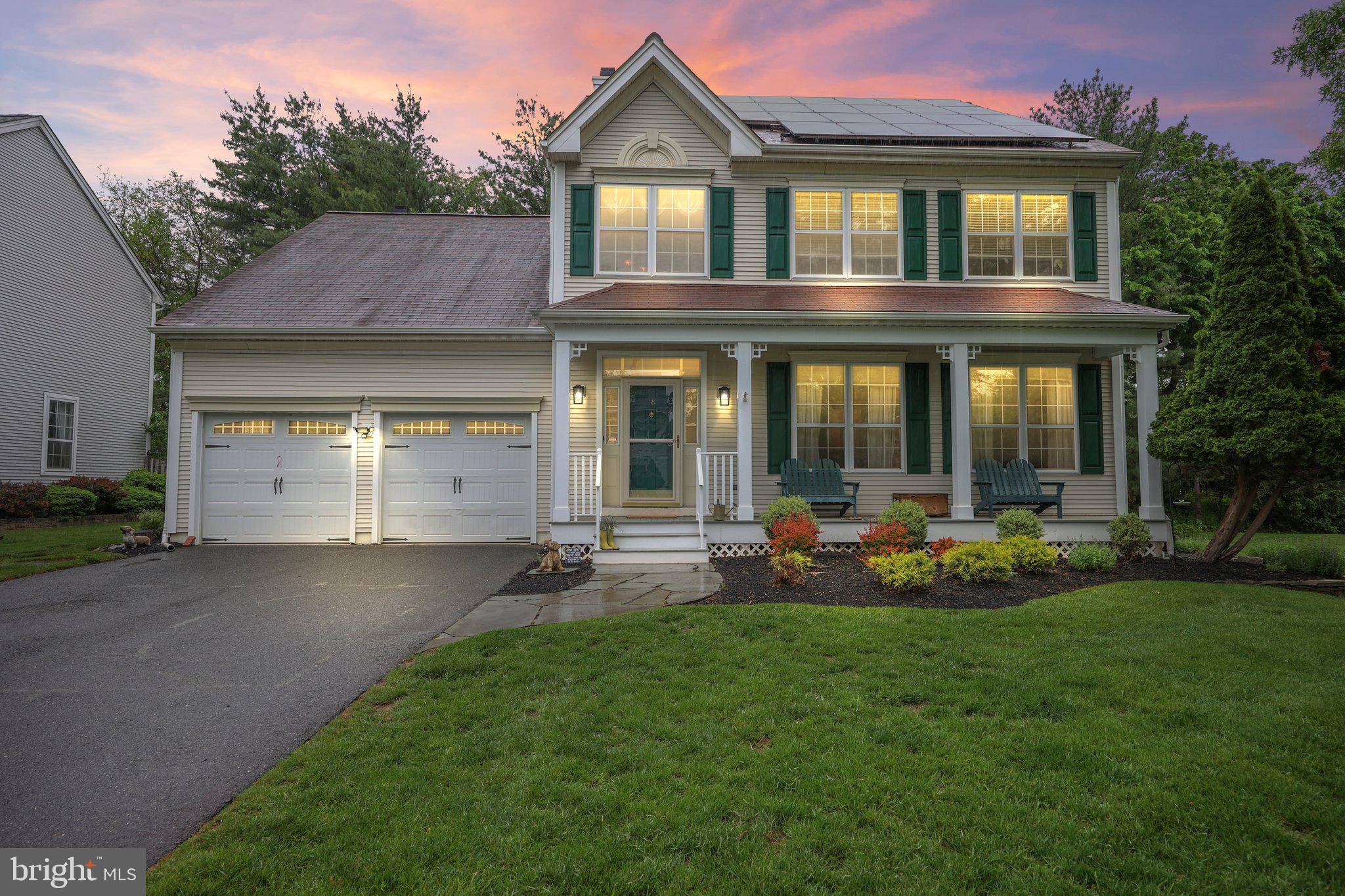 Pennington, NJ 08534,18 NAVESINK DR