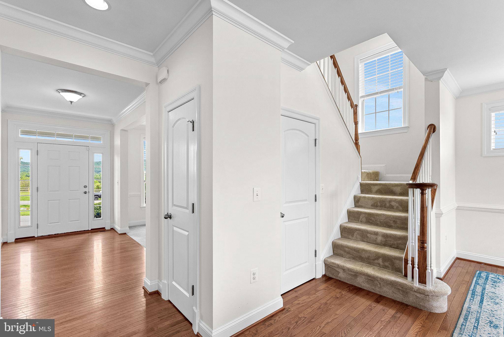 Hillsboro, VA 20132,14211 SARATOGA PARK DR