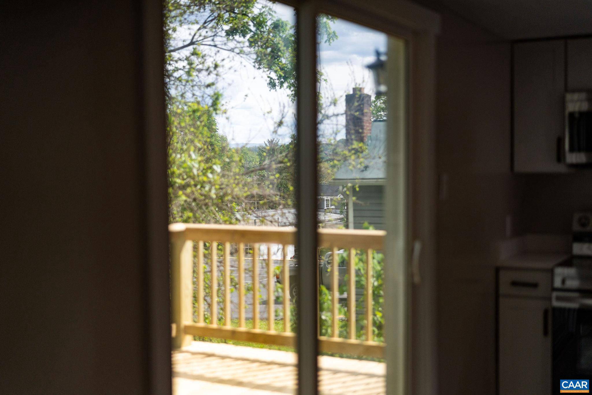 Staunton, VA 24401,33 BAGBY ST