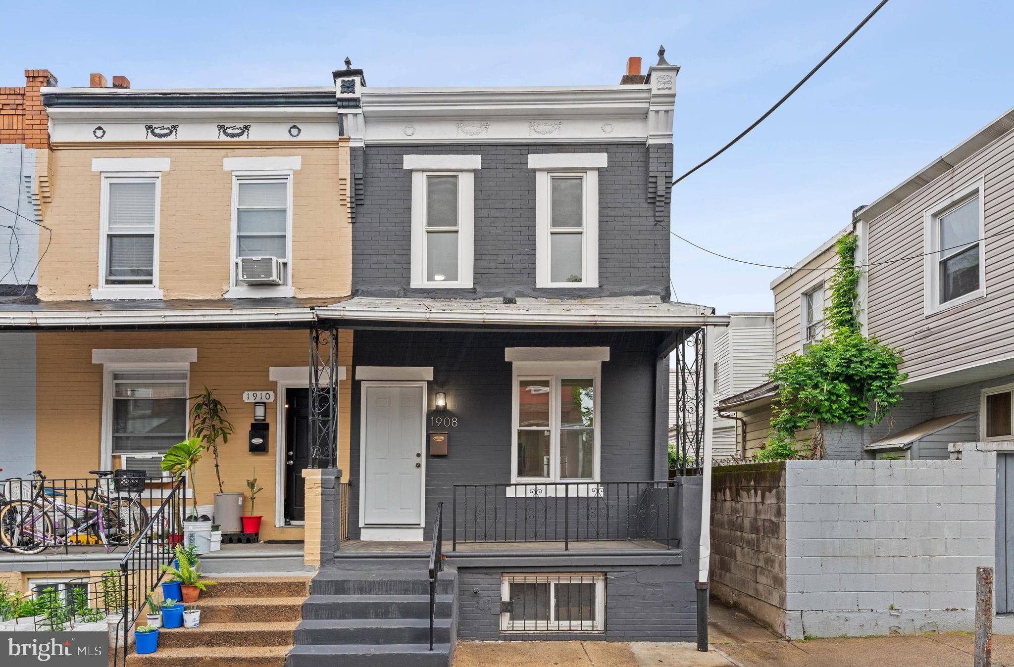 Philadelphia, PA 19145,1908 S BEECHWOOD ST