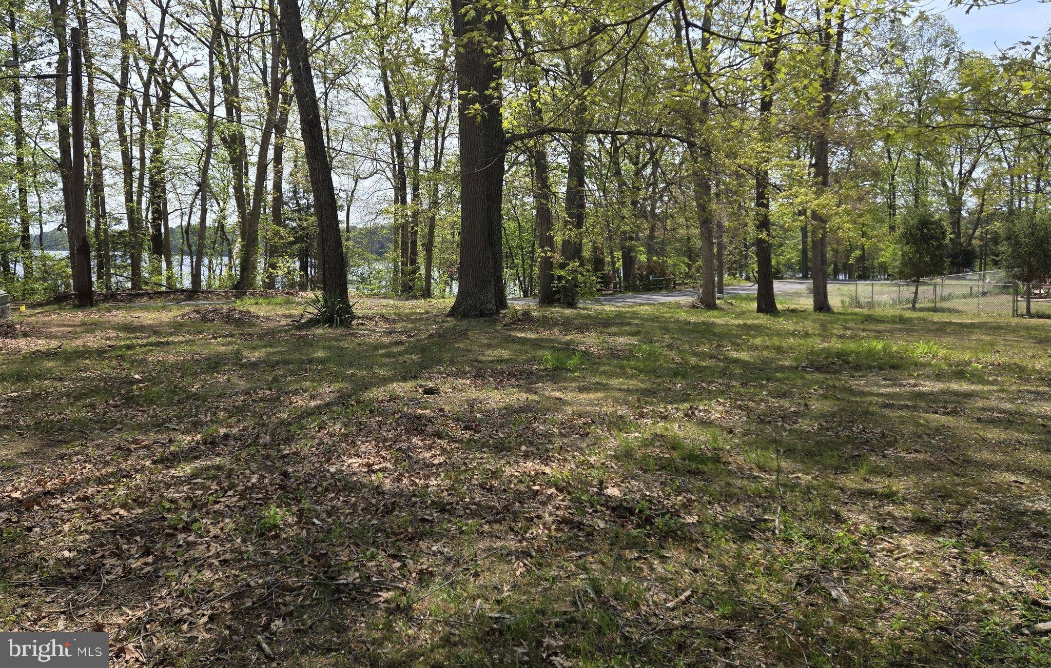 Millville, NJ 08332,252 LAKE SHORE DR