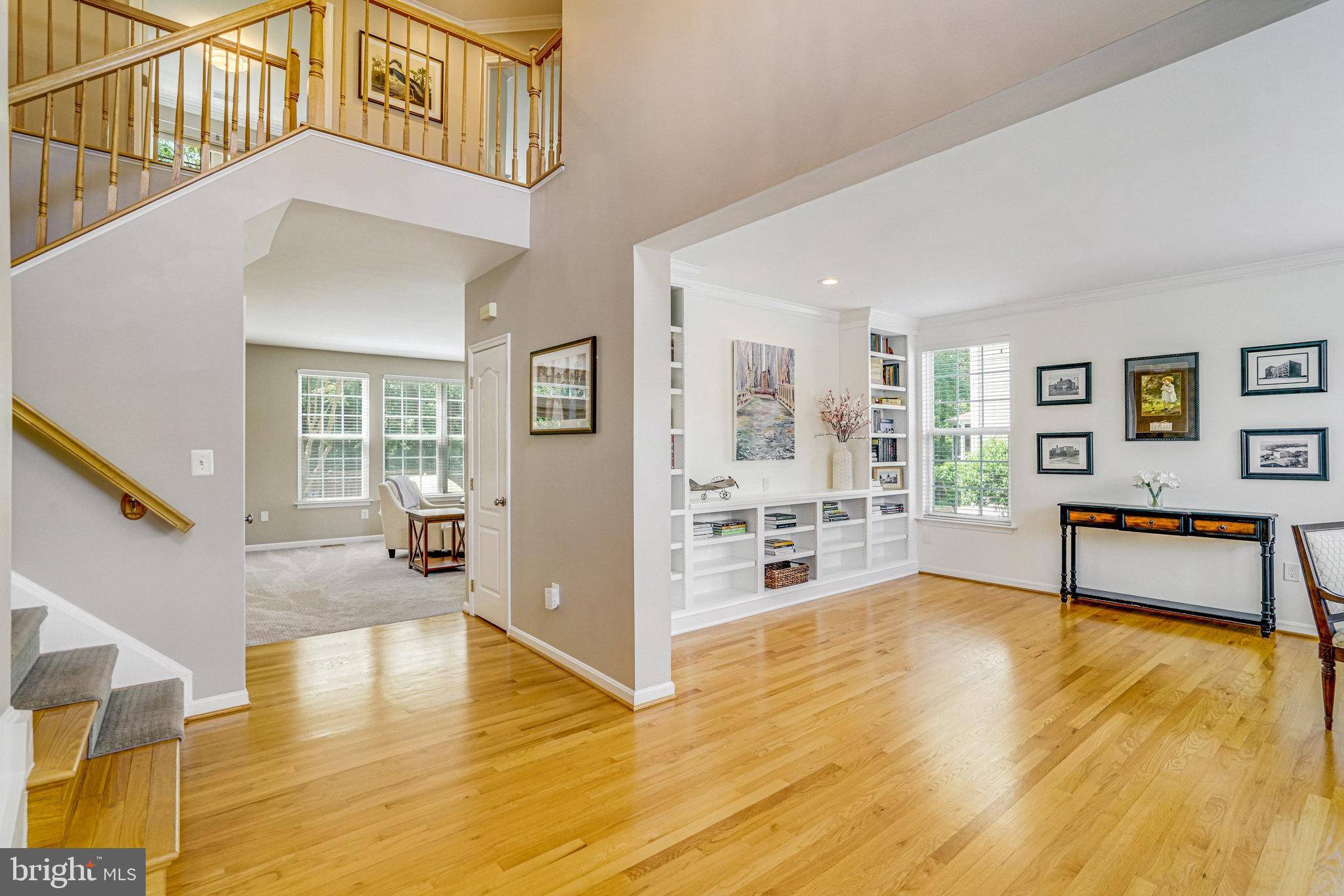 Alexandria, VA 22315,6758 EDGE CLIFF DR