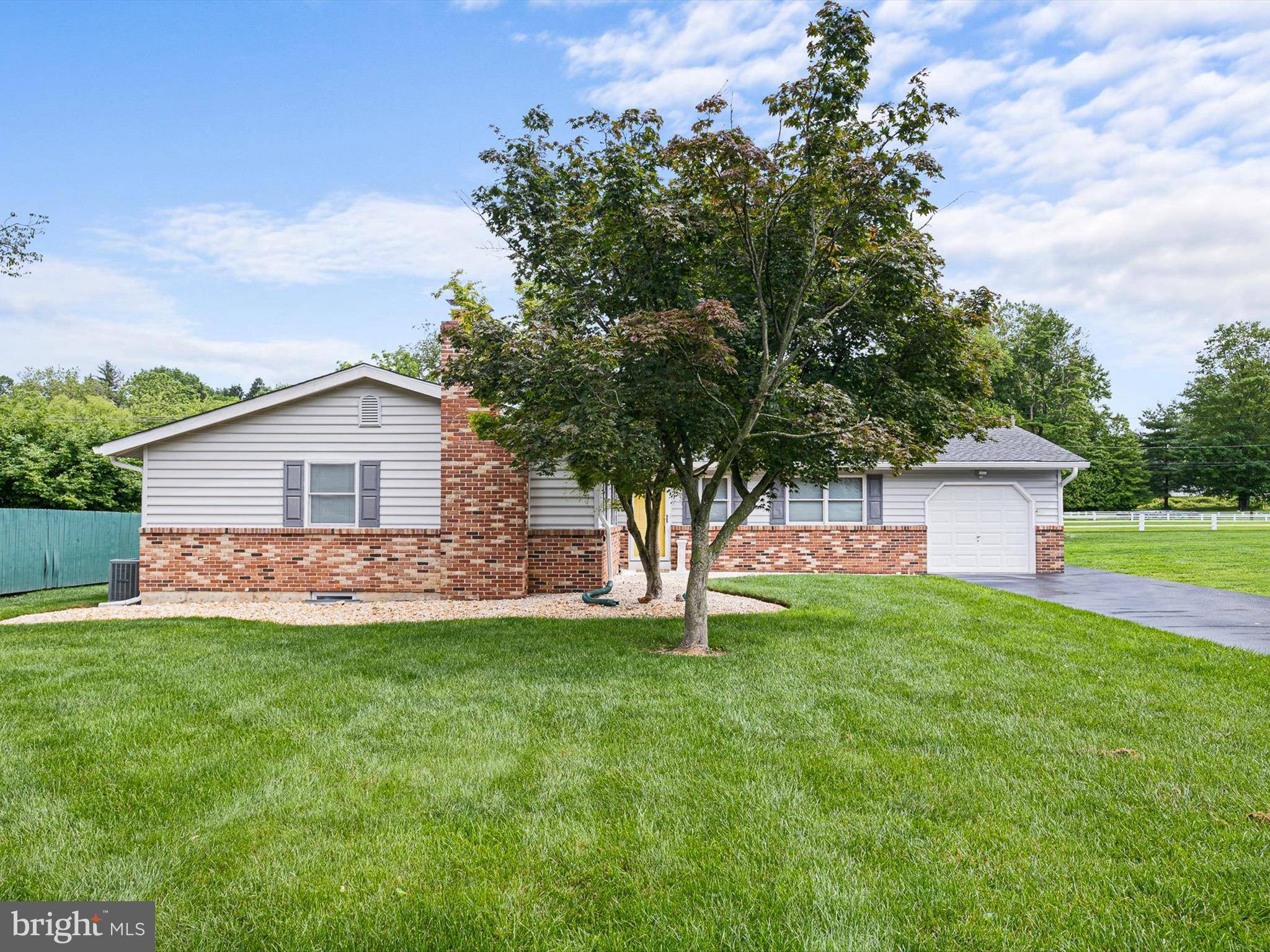 Hockessin, DE 19707,761 WHITEBRIAR RD