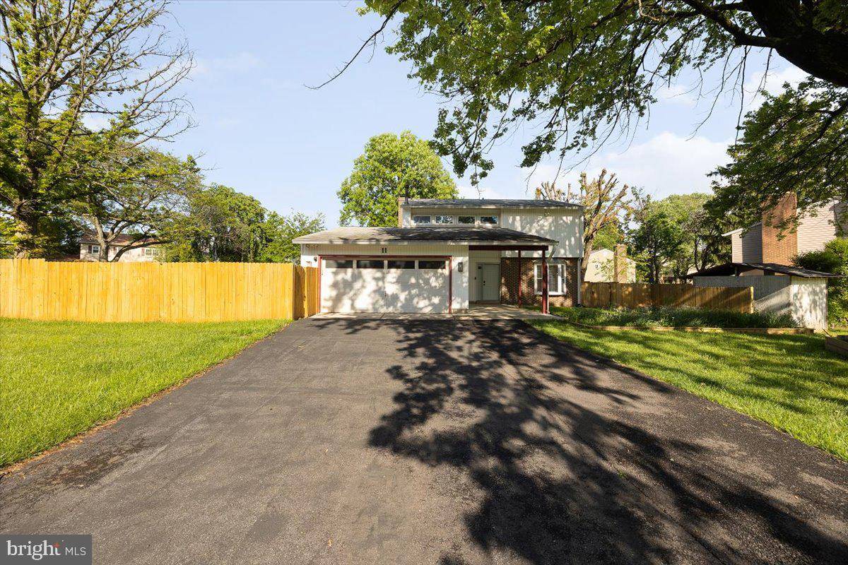 Derwood, MD 20855,11 MILLCREST CT