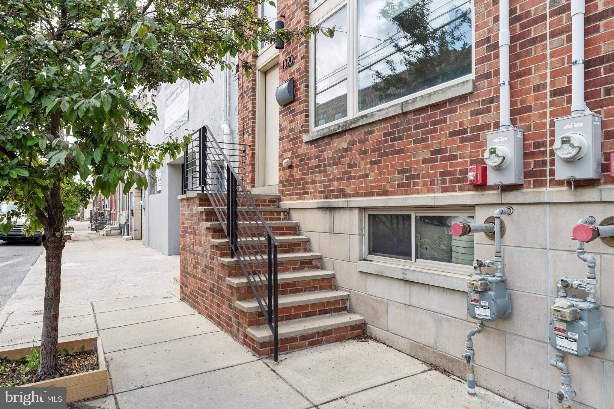 Philadelphia, PA 19146,1320 S 20TH ST