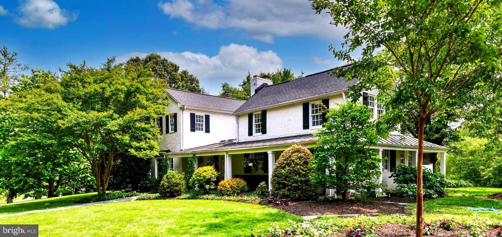 Vienna, VA 22182,1435 HUNTER VIEW FARMS
