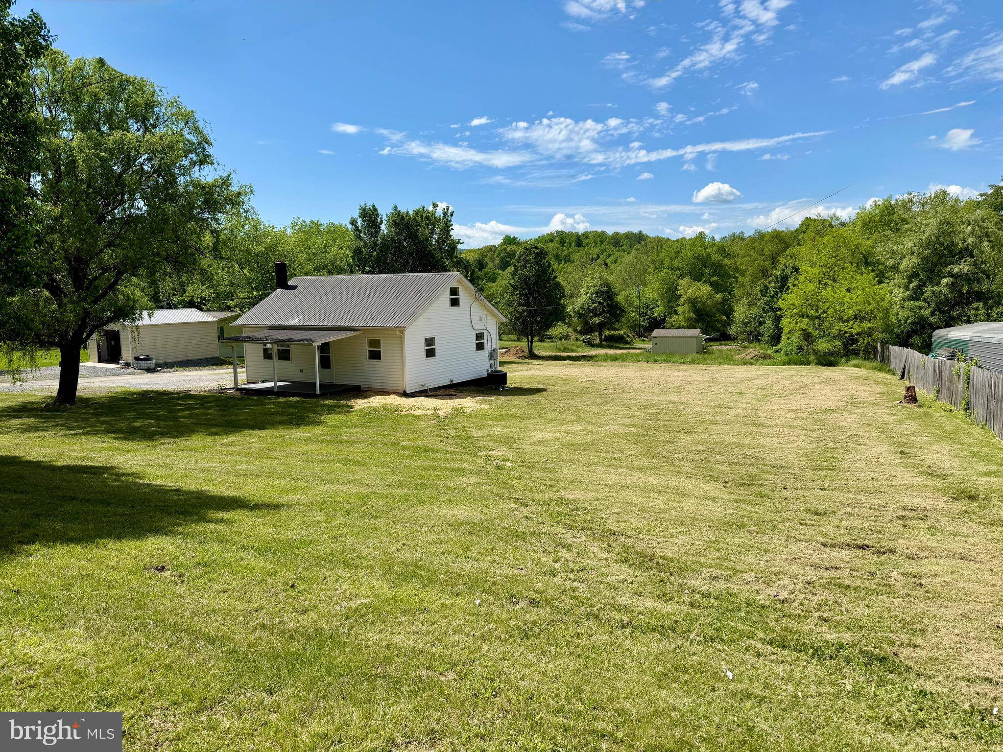 Hedgesville, WV 25427,20 FLYING DOVE LN