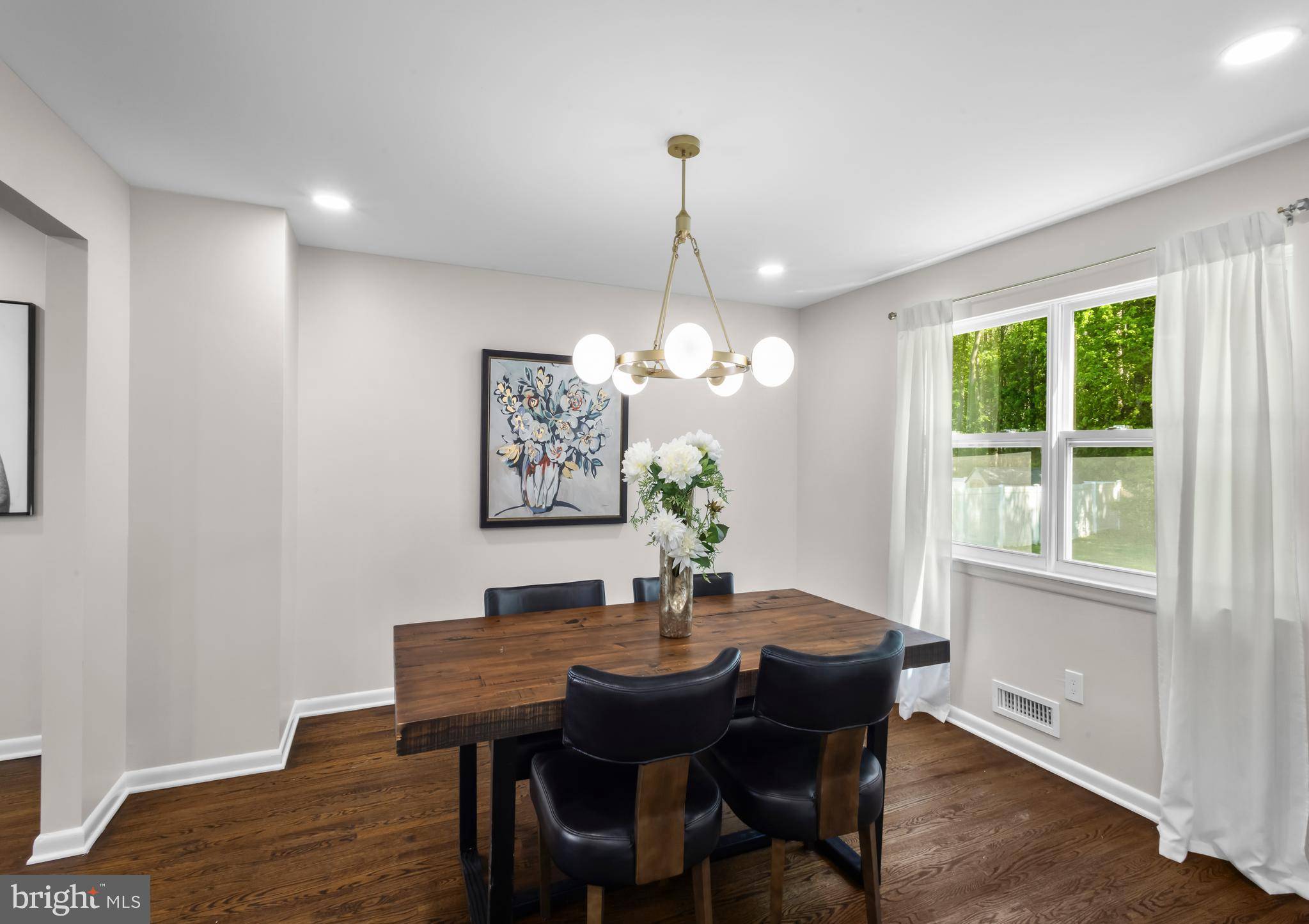Clementon, NJ 08021,11 CHARTER OAK RD